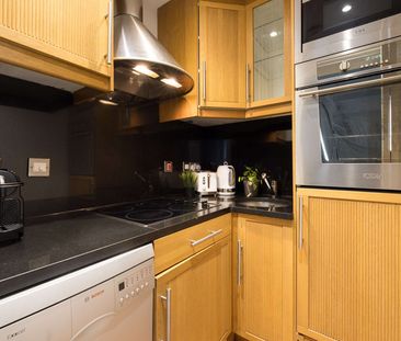 Eardley Crescent - Photo 2