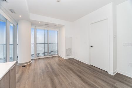 For Lease - 36 Zorra Street Unit# 2304, Toronto, Ontario - Photo 3