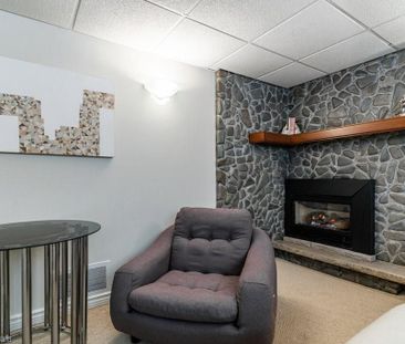 For Lease - 1306 Hixon Street, Oakville, Ontario - Photo 2