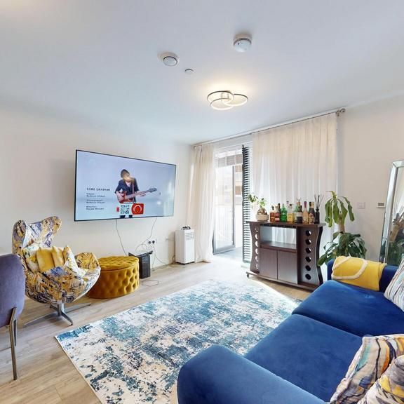 1 bedroom flat to rent - Photo 1