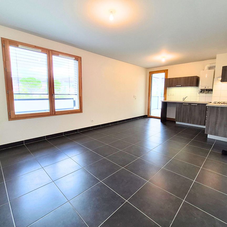 Location Appartement 2 pièces 48m² - Photo 1