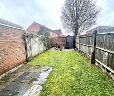 2 bedroom semi-detached house to rent - Photo 3