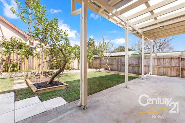 Great Location, Great Presentation ** Available 21/11/25 ** - Photo 1