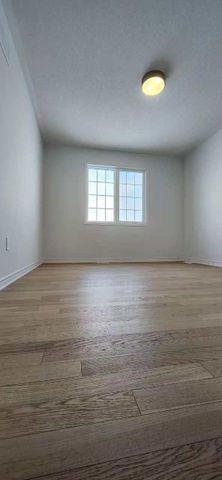 For Lease - 135 Leslie Richards Street, Markham, Ontario - Photo 4