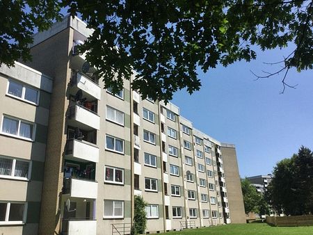 Großzügige 2-Zimmer-Wohnung mit Balkon. Frisch für Sie renoviert - Photo 5