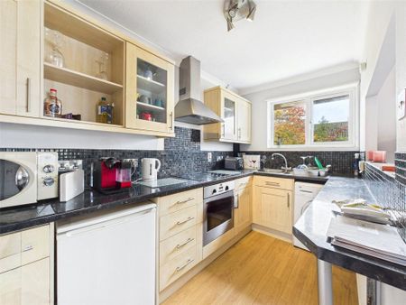 1 bedroom maisonette to rent - Photo 3