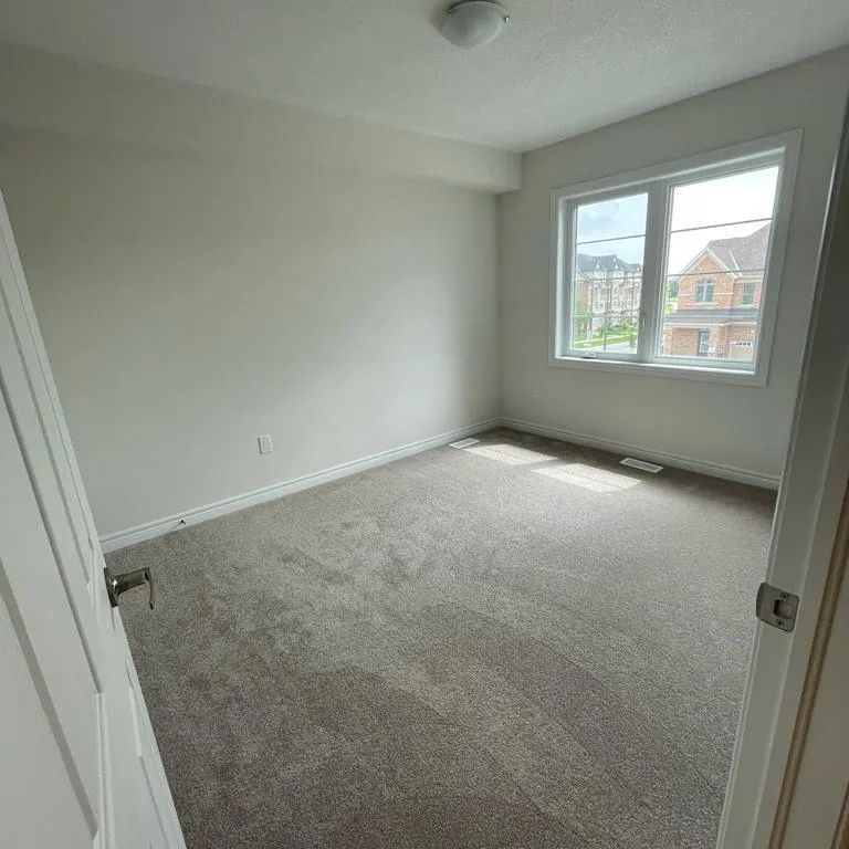 48 BAYARDO DRIVE - Photo 1