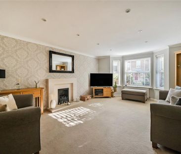 5 bedroom detached house to rent - Photo 2