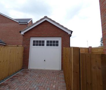 3 bedroom detached house to rent - Photo 6