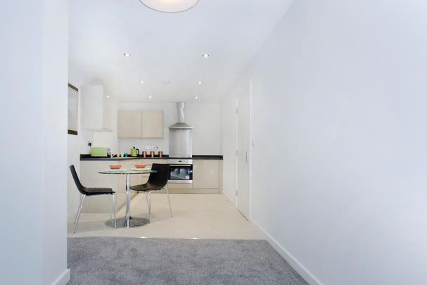 1 bedroom apartment to rent - Photo 1