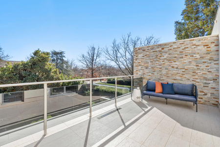 2/36 Strzelecki Cres, Narrabundah ACT 2604 - Townhouse For Rent | Domain - Photo 3