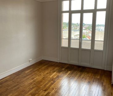 APPARTEMENT 2 PIECES CHAVILLE GARE RIVE DROITE - Photo 2