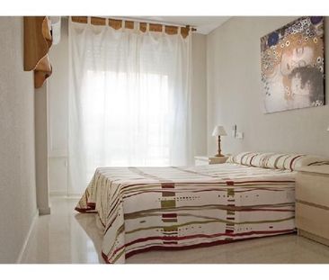 Apartamento de alquiler en Calle de la Curva, 45, Ciudad Jardín - T... - Photo 5