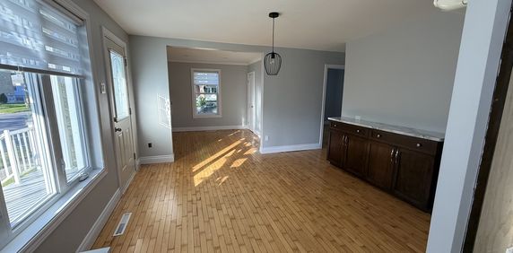 Grand 6½ – 4 Chambres – 2 SDB Duplex - Photo 2