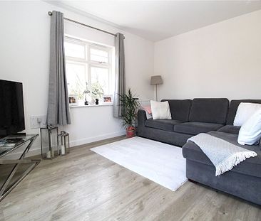 2 bed apartment to let in Shenfield - Photo 3