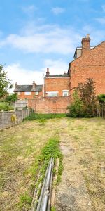 4 bedroom house to rent Gillam Street, Worcester, Worcestershire, WR3 - Photo 3