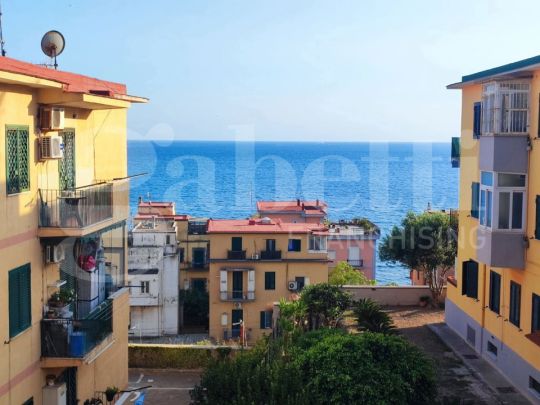 Appartamento in Via Severino Boezio , Napoli (NA) - Photo 1