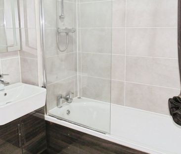 Armstrong Close, NEWMARKET - Photo 4