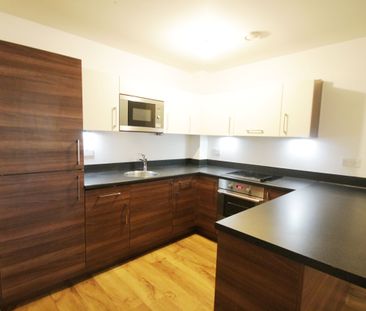 Hurley House, 31 Park Lodge Avenue, West Drayton, UB7 - Photo 1