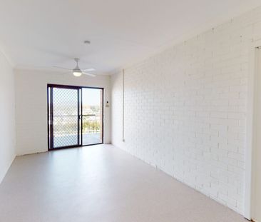 1/138-140 Lang Street, Kurri Kurri, NSW 2327 - Photo 2