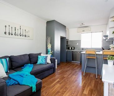 Convenient Living in North Adelaide - Photo 2