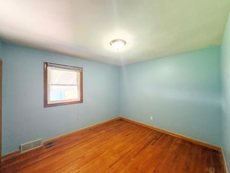 For Lease - 58 Broderick Avenue, Thorold, Ontario - Photo 5