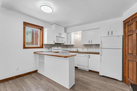 For Lease - 18 First Avenue Unit# Unit B, Orangeville, Ontario - Photo 4