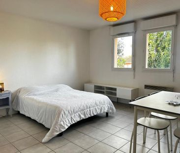 Location Appartement 1 pièce Meublé 31m² DAX 40100 - Photo 2