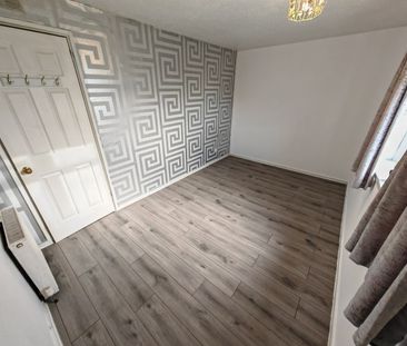 2 Bed Flat, Napier Drive, G51 - Photo 4