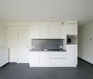 Appartement te huur in Sint-Denijs-Westrem - Photo 6