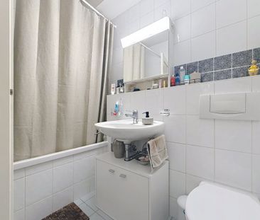 Appartement de 2.5 pièces au 1er sous-sol - Photo 1