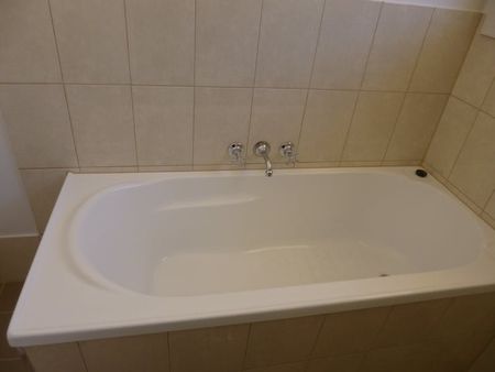 30A Stirling Drive - Photo 4