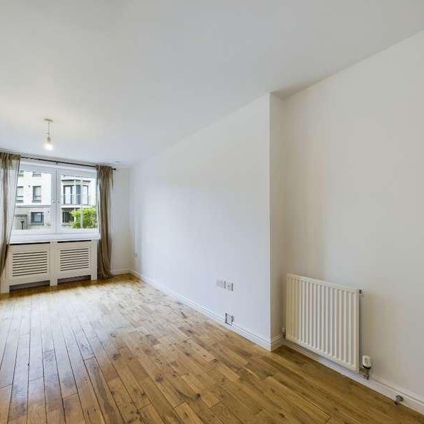 Lochend Park View, Leith, Edinburgh, EH7 - Photo 1