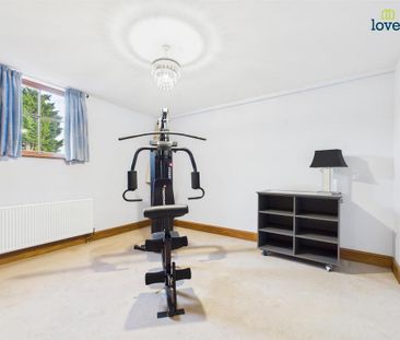 3 bedroom detached house to rent - Photo 4