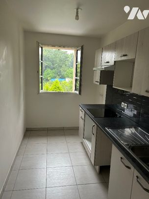 Appt 55,90 m² avec stationnement 707euros charges estimées 130 euros - Photo 1