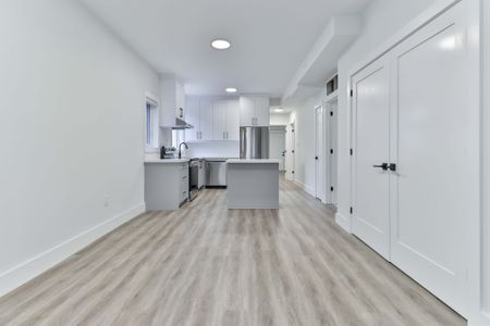 For Lease - 6 Chudleigh Road Unit# Main, Toronto, Ontario - Photo 3