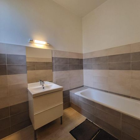 Location Appartement 2 pièces 40m² BERGERAC 24100 - Photo 4