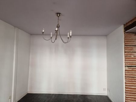 Location Appartement 3 pièces 46m² - Photo 3