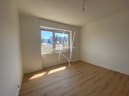 Location Appartement 4 pièces 81m² METZ 57000 - Photo 4