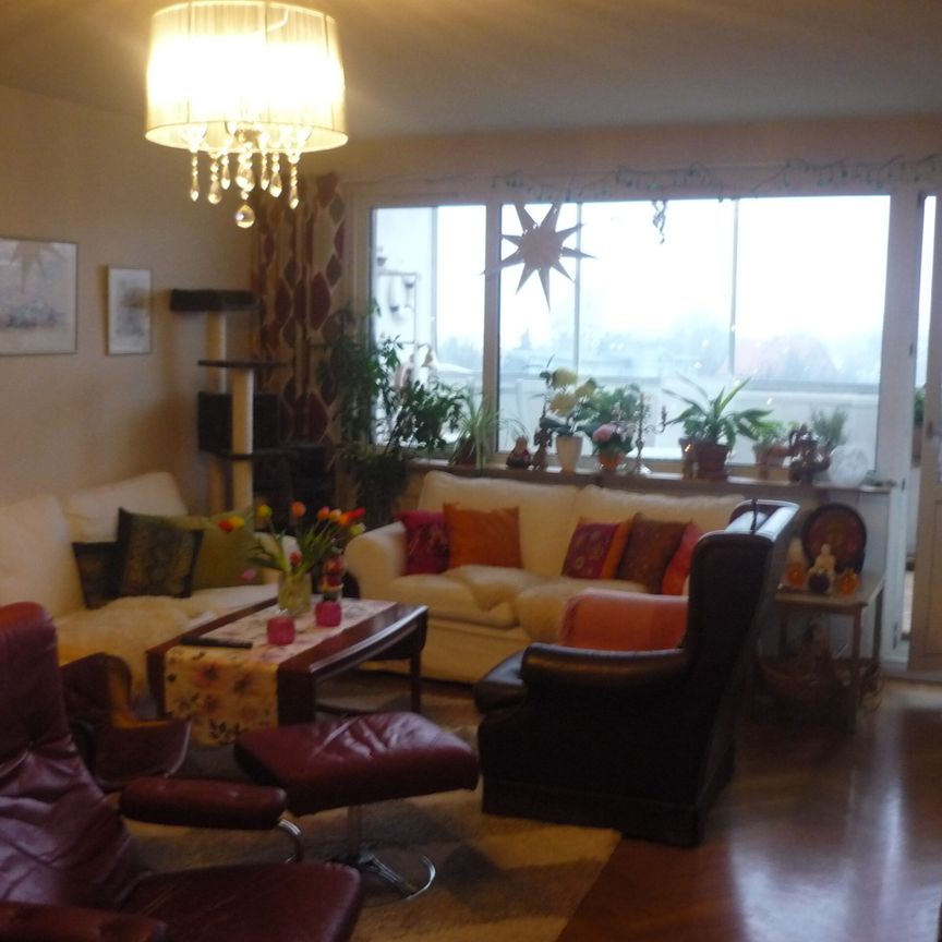 Centralt rum nära tågstation - Photo 1