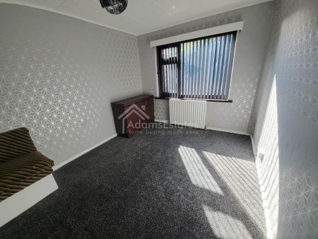 Edge Avenue, Dewsbury - Photo 4