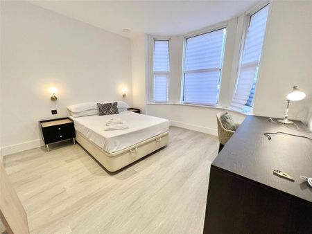 House share to rent - Photo 3