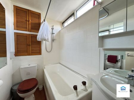 1 Bedroom Flat - Photo 5
