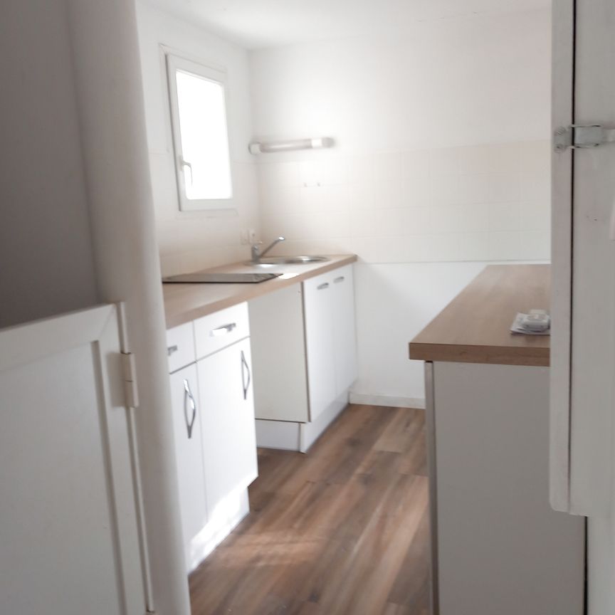 Location Appartement 2 pièces 38m² MARMANDE 47200 - Photo 1