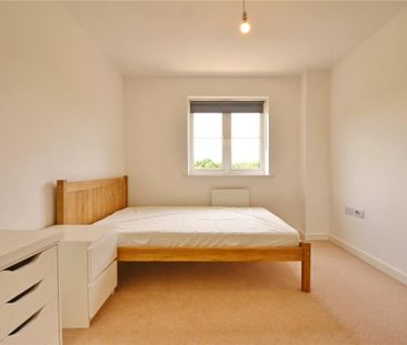 4 Bed Detached House, Harding Road, BS34 - Photo 3