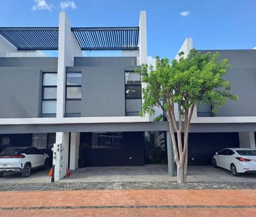 RENTA TOWNHOUSE EN PRIVADA LUANA CON ROOFTOP - Photo 6