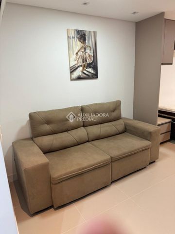 Apartamento com 1 quarto e 33m² para alugar em Agronômica, Florianópolis. - Foto 3