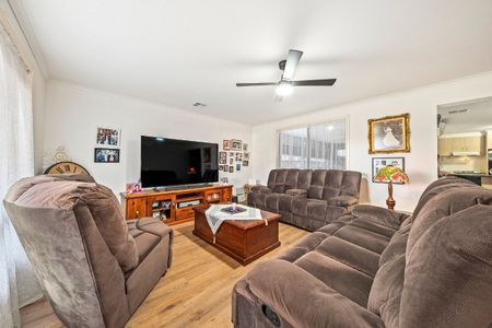 The Perfect Family Home - Photo 5