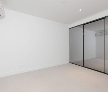 Luxe Town Residence With Resort-Style Facilities - Photo 2