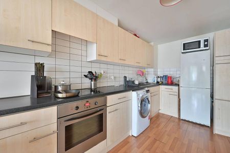 1 bedroom flat to rent - Photo 4